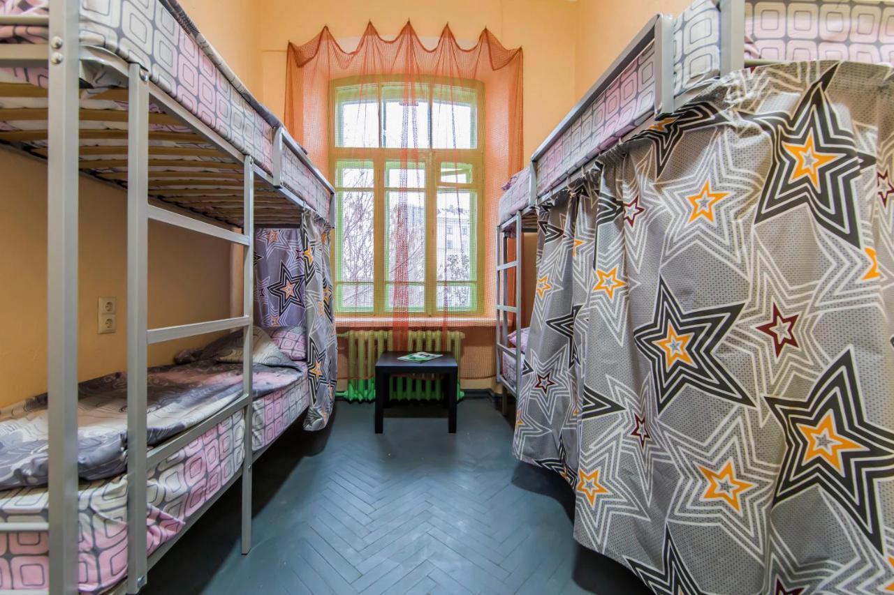 Vorobey Hostel Kiev Ngoại thất bức ảnh